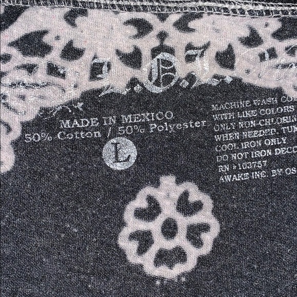 Girls shirt - Picture 2 of 2